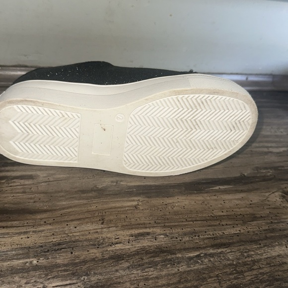 Girls Sparkly Black tennis shoes - Picture 3 of 5